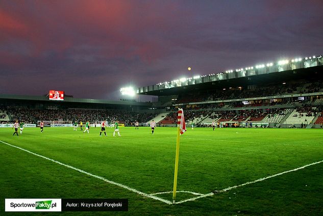 Cracovia kusi tanimi karnetami