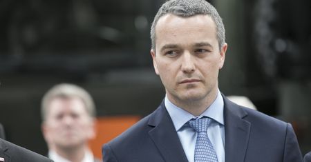 Prezes PGZ tłumaczy się z wpadki Autosanu. "Rok temu spółka miała przetarg na jeden autobus"