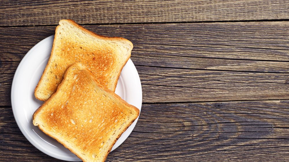 Opiekane białe pieczywo (wyrastające)