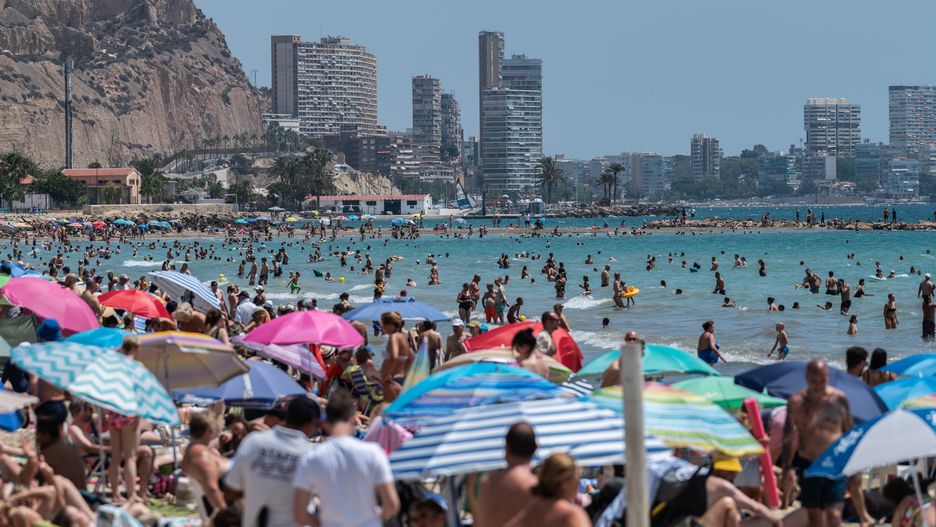 Tourists and locals cool off swimming and sunbathing at a
ALICANTE, SPAIN - 2024/07/14: Tourists and locals cool off swimming and sunbathing at a crowded El Postiguet Beach during a summer day. The Tourism Ministry has predicted that 41 million international tourists are expected to visit Spain this summer setting a new record. (Photo by Marcos del Mazo/LightRocket via Getty Images)
Marcos del Mazo
el postiguet, coast, crowd, tourists, cool off, heat, ocean