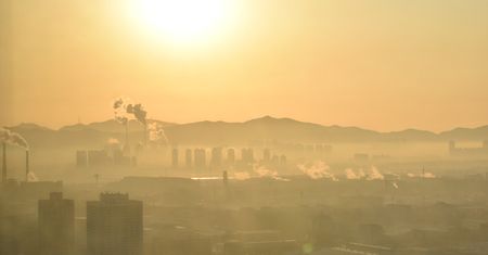 Śląskie. Lepiej nie wychodzić z domu. Smog znów zaatakował