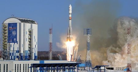 Iran wyśle w kosmos satelitę. Wyruszy z rakietą z Rosji. Padła data