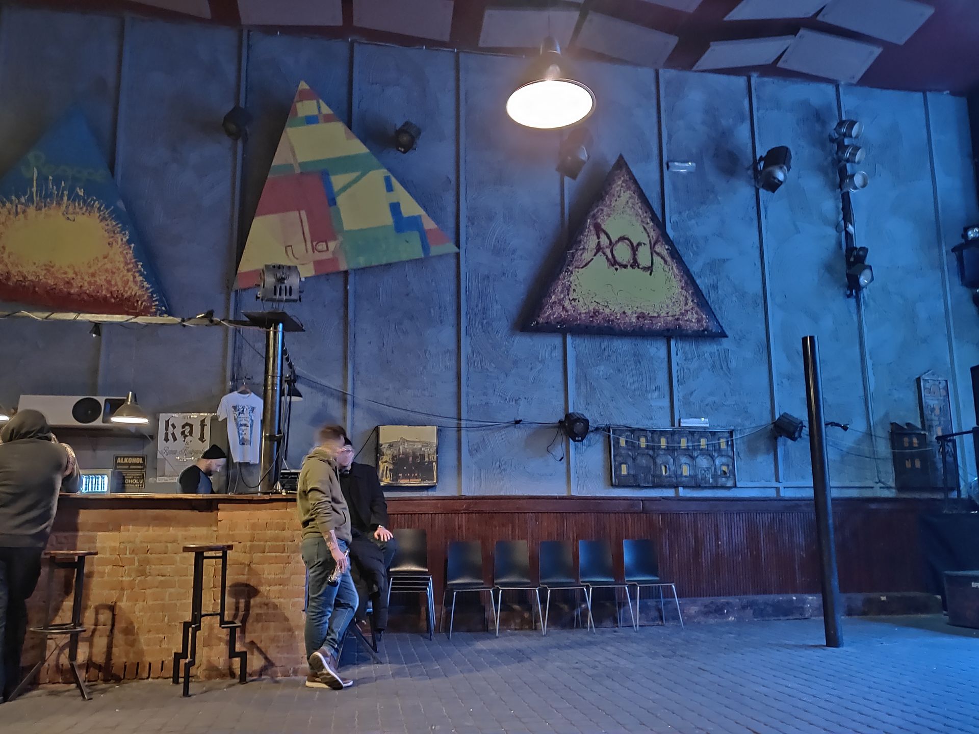 tryb nocny, f/1,5, ISO 1760, 1 s