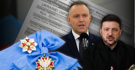 Zgrzyt, obraza i zwrot orderu. Tak naprawdę wyglądał spór z Kijowem
