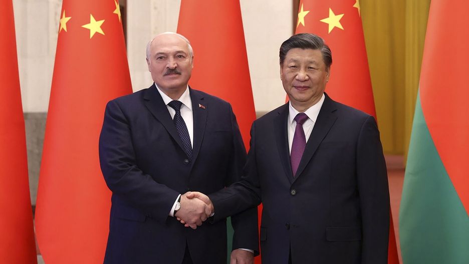 Podpisali dokumenty. Tak chcą pomóc Putinowi