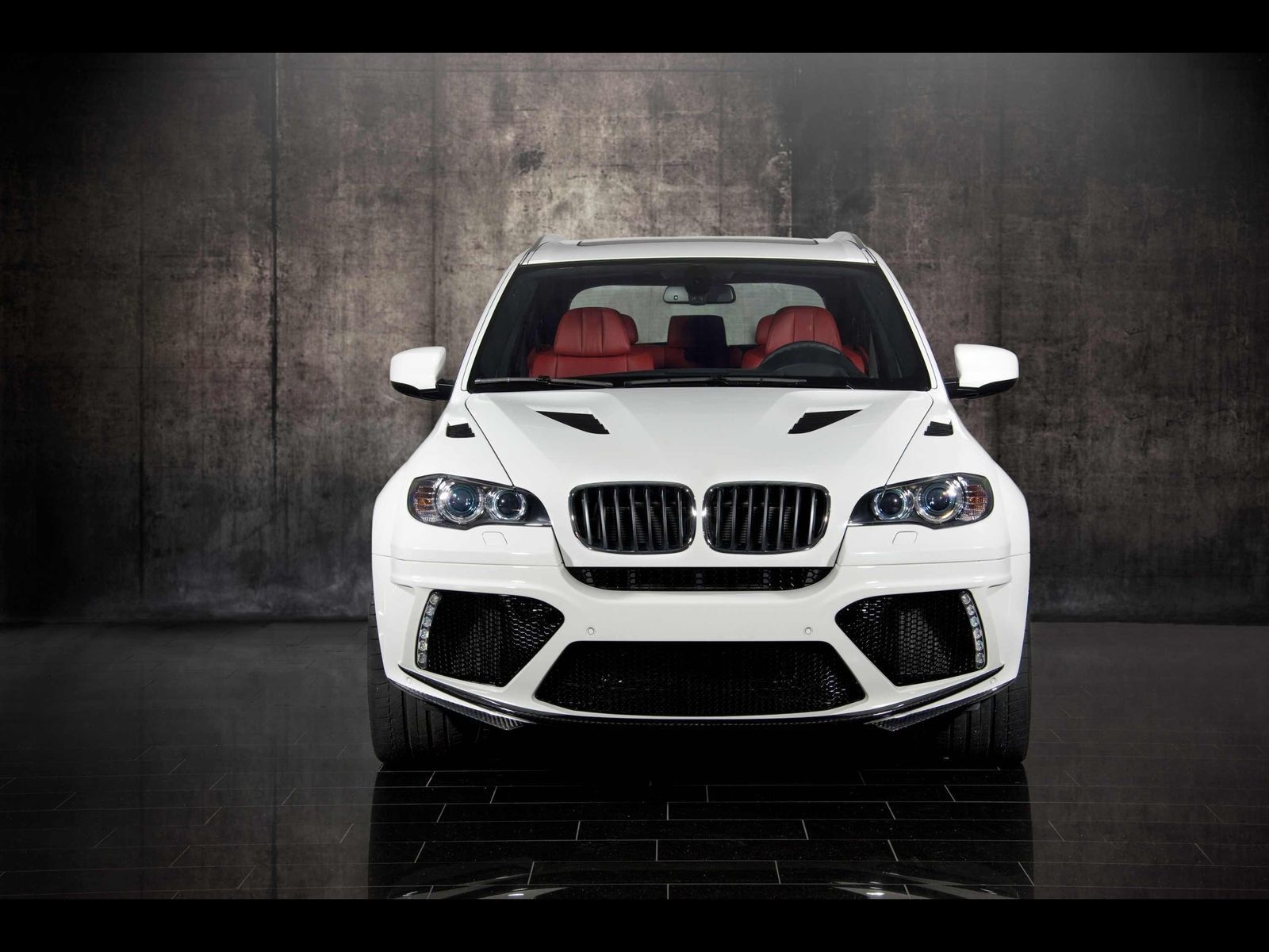 Mansory X5 M fot.2