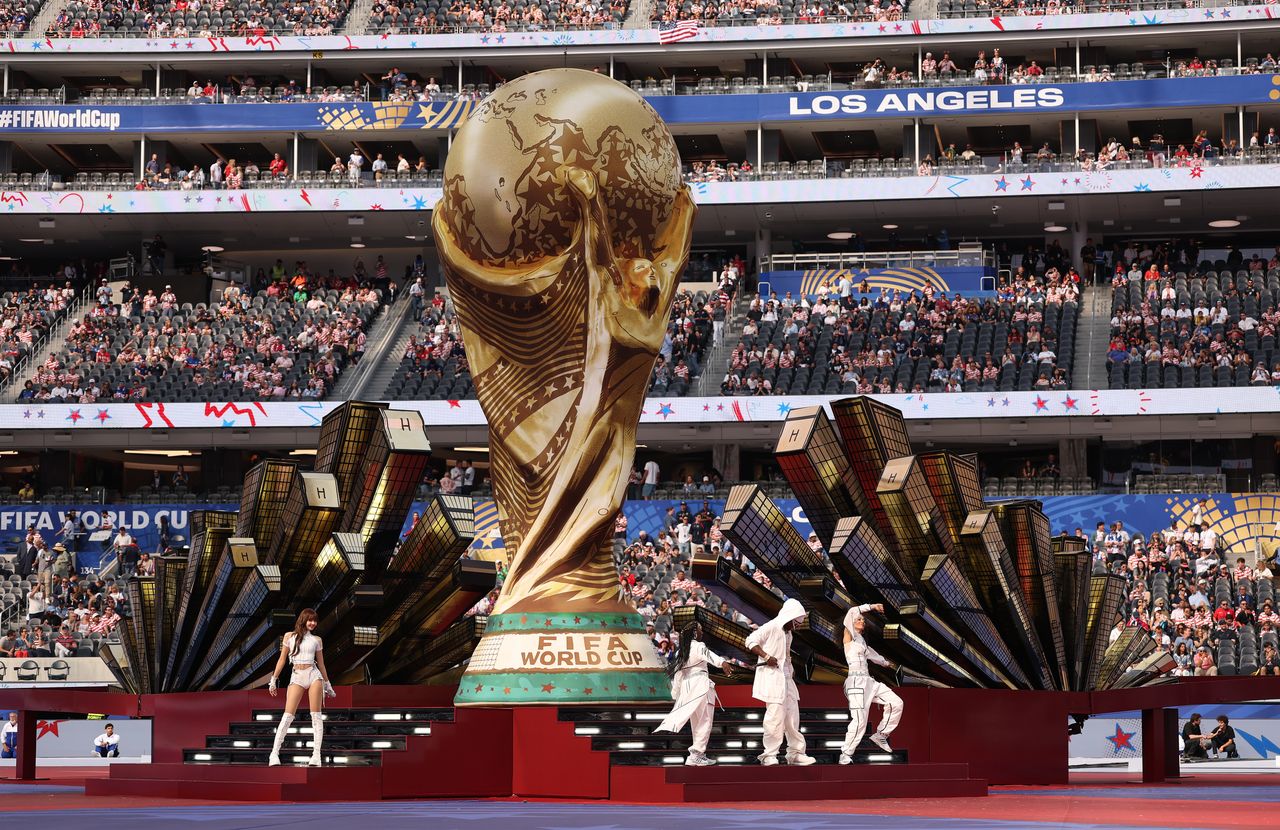 Nie tylko sportowa porażka. Oto co jeszcze Polska traci przez brak reprezentacji na mundialu