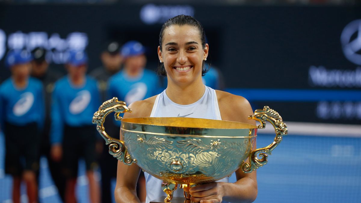 Zdjęcie okładkowe artykułu: PAP/EPA / ROMAN PILIPEY / Na zdjęciu: Caroline Garcia, mistrzyni China Open 2017