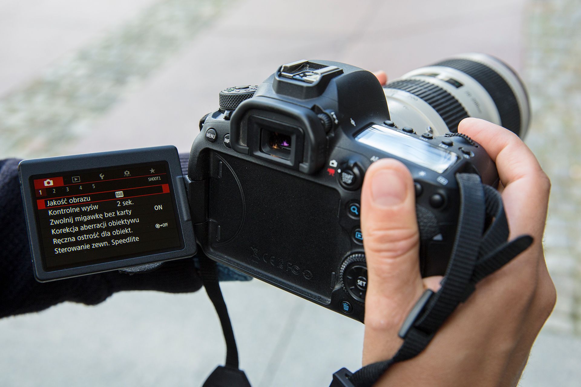 Canon EOS 6D Mark II - test następcy popopularnej pełnoklatkowej lustrzanki 235
