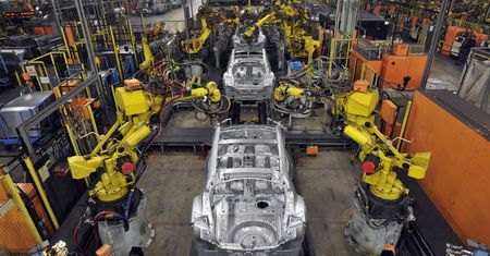 Nissan szuka oszczędności w brytyjskiej fabryce. Zapowiada serię zwolnień