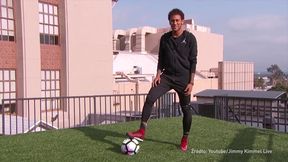 #dziejesiewsporcie: Szokujący Neymar między budynkami