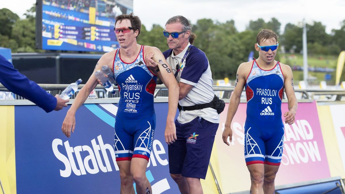 Zdjęcie okładkowe artykułu: Getty Images / Craig Foy/SNS Group / Na zdjęciu: triathloniści z Rosji