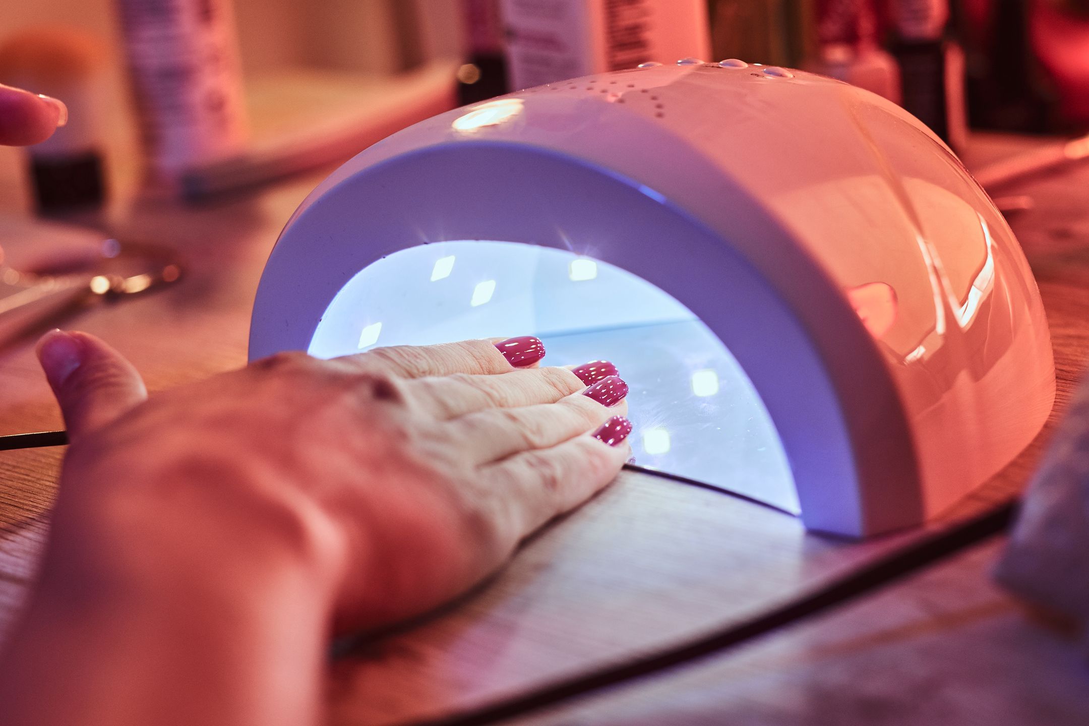 Dubajski manicure zyskuje na popularności 