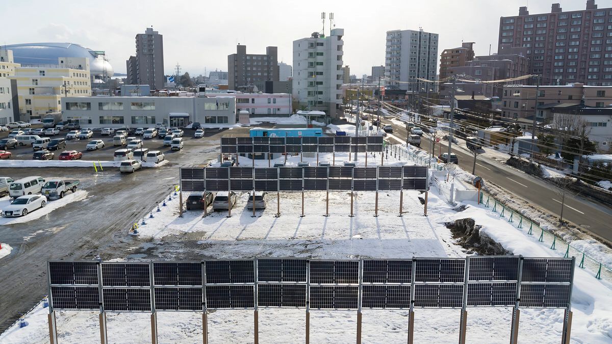 Fotowoltaika na parkingu