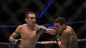 W przyszłym tygodniu lekarze ściągną mu 31 zszywek. Tony Ferguson pokazał ranę na nodze