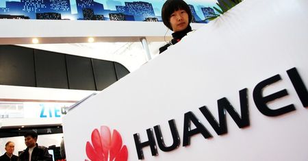 Huawei dogania Samsunga i Apple. Ceny chińskich smartfonów pójdą w górę