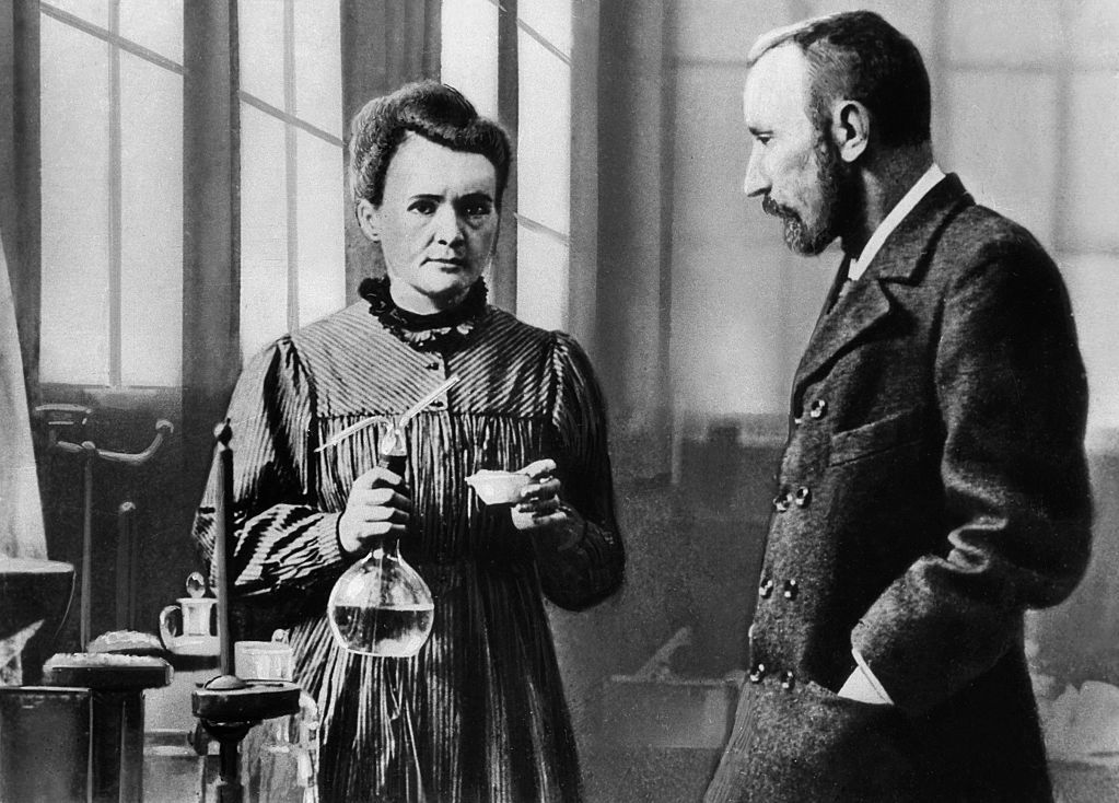 Niezwykłe odkrycie. Odciski palców Skłodowskiej-Curie nadal radioaktywne