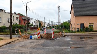 Ślimacze tempo prac kanalizacyjnych na Batorego i Szarych Szeregów. Kierowcy tracą cierpliwość