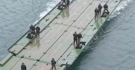 Guangxi: modułowy ponton pomógł ewakuować 6 tys. osób po powodzi