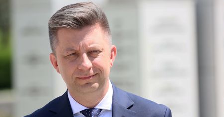 Pokłosie afery. Dworczyk przegrał cztery razy w sądzie
