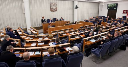 Program "Rodzina 500 plus". Senat przyjął ustawę bez poprawek