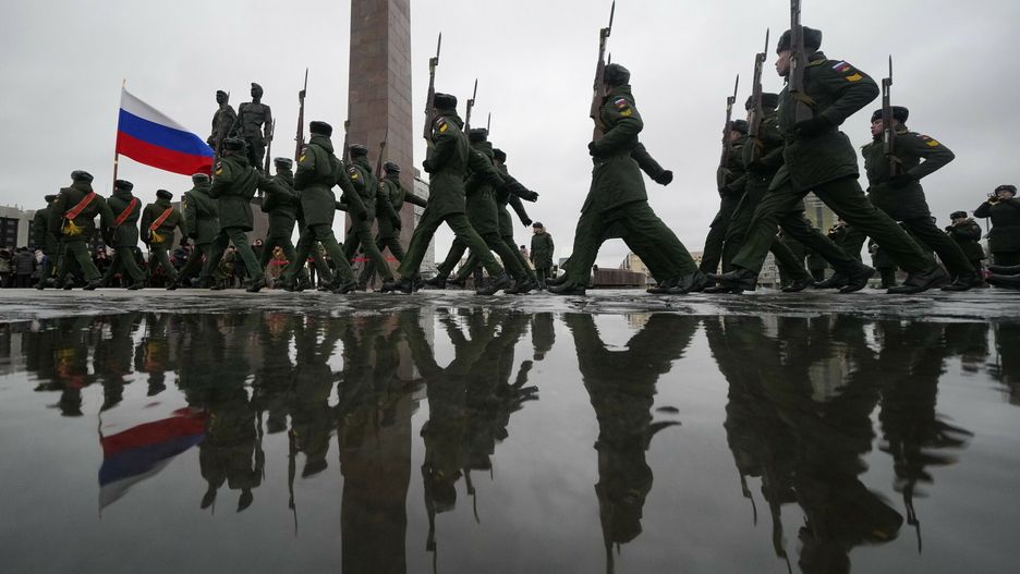 arch54
Russian army soldiers attend an event marking the 80th anniversary of the break of Nazi's siege of Leningrad, (now St. Petersburg) during World War II at the monument of the Heroic Defenders of Leningrad, in St. Petersburg, Russia, Wednesday, Jan. 18, 2023. The Red Army broke the nearly 900-day blockade of the city on January 18, 1943 after fierce fighting. (AP Photo/Dmitri Lovetsky)
Dmitri Lovetsky