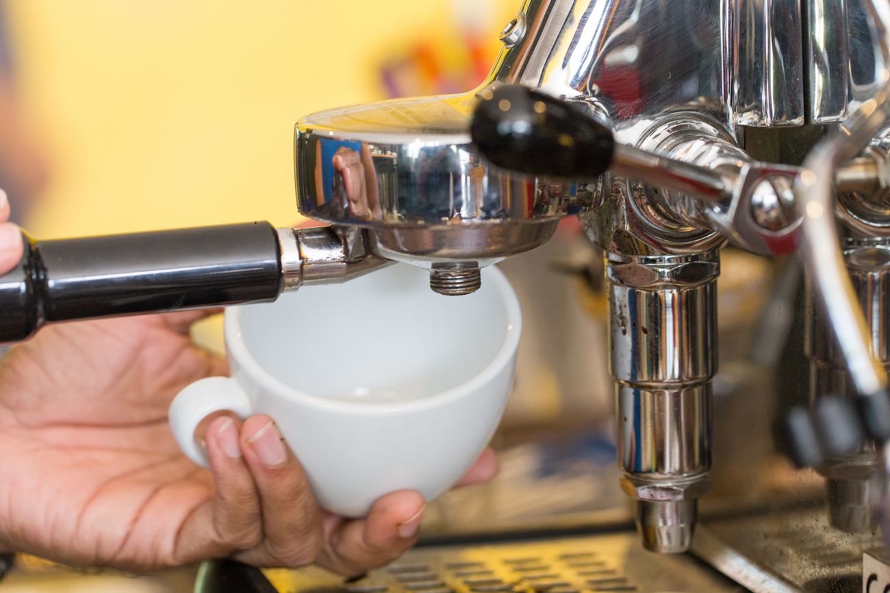 Kofeina wpływa na ilość wydalanego moczu