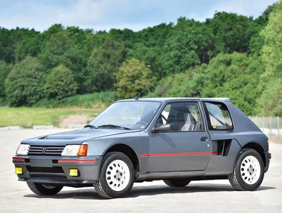 Peugeot 205 T16: rajdowy szczęśliwy numerek