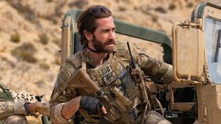 Ledwie wleciał na HBO Max, a już jest hitem. Ten trzymający w napięciu thriller wojenny z Jake’iem Gyllenhaalem poleca aż 98% widzów