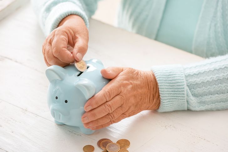 Emerytury i renty od marca w górę o 5,3 proc. ZUS waloryzuje świadczenia z urzędu