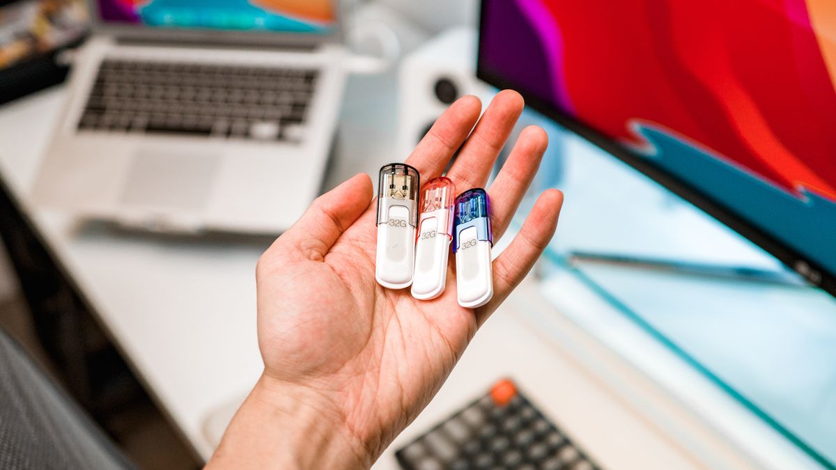 Pracownik sądu zgubił pendrive'y z poufnymi danymi