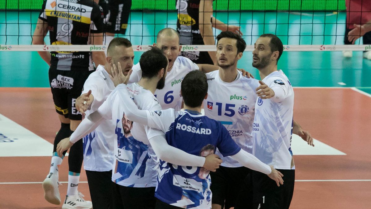 WP SportoweFakty / Kacper Kolenda / Na zdjęciu: siatkarze Stoczni Szczecin