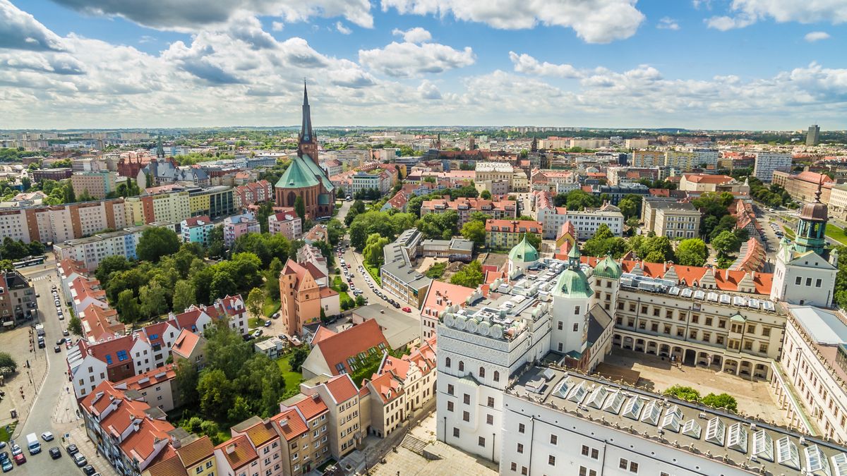Szczecin z lotu ptaka: starówka, bazylika i zamek