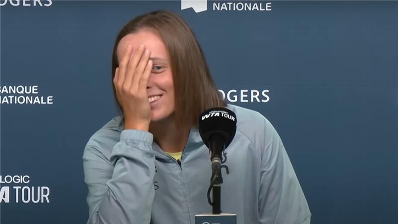 YouTube / Tennis Canada / Na zdjęciu: Rekacja z konferencji prasowej Igi Światek