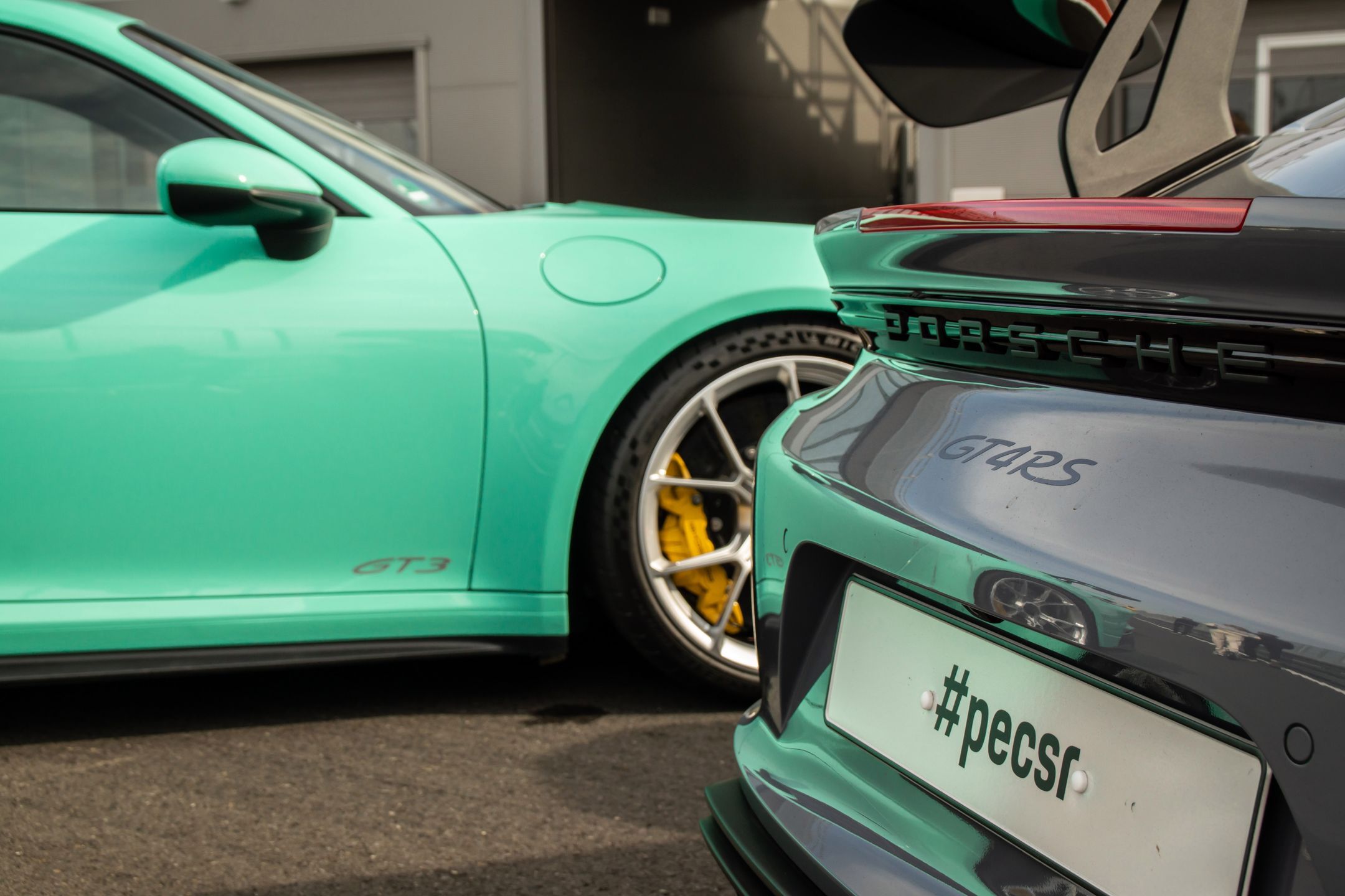 Porsche 718 Cayman GT4 RS