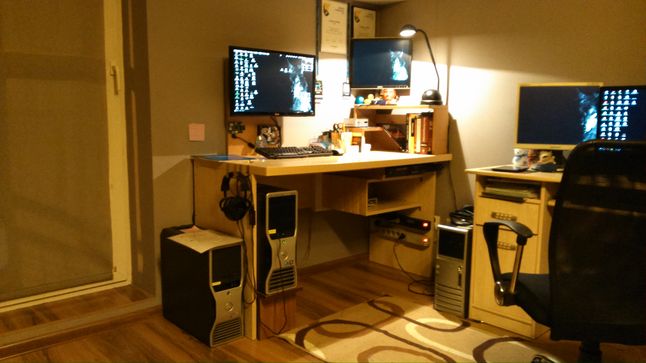 desk, sweet desk... 