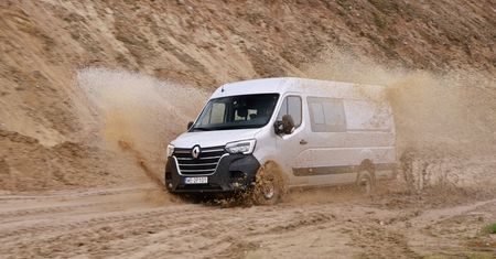 Test: Renault Master 4x4 dla sześciu osób z konfigurowanym wnętrzem