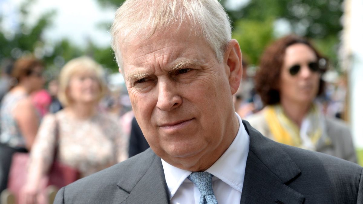 Kompromitujące zdjęcia byłego księcia Andrzeja 