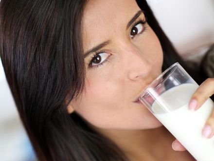 Szklanka mleka dziennie zapobiega zapaleniu stawów