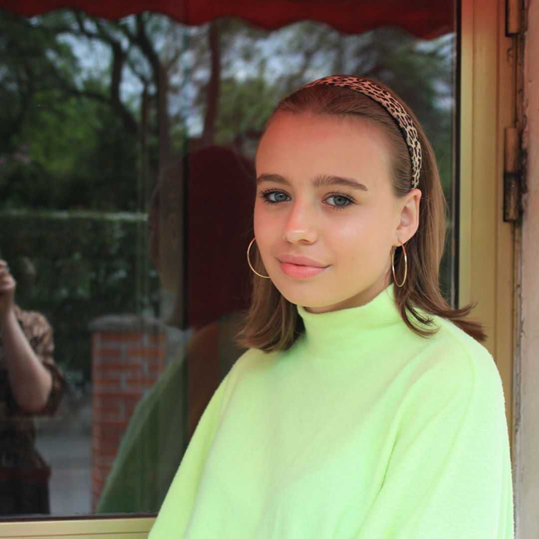 Oliwia Bieniuk pokazała nową sesję w pistacjowym golfiku