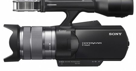 Sony Handycam NEX-VG10E - pierwsza amatorska kamera Full HD z wymiennymi obiektywami