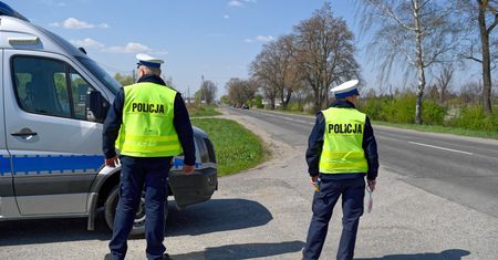Bat na piratów drogowych. Sejm zaostrzył przepisy dot. prędkości