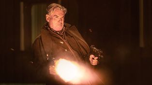 Niech rządzi chaos. Gangsterzy powracają. Recenzujemy drugi sezon "Mobland"