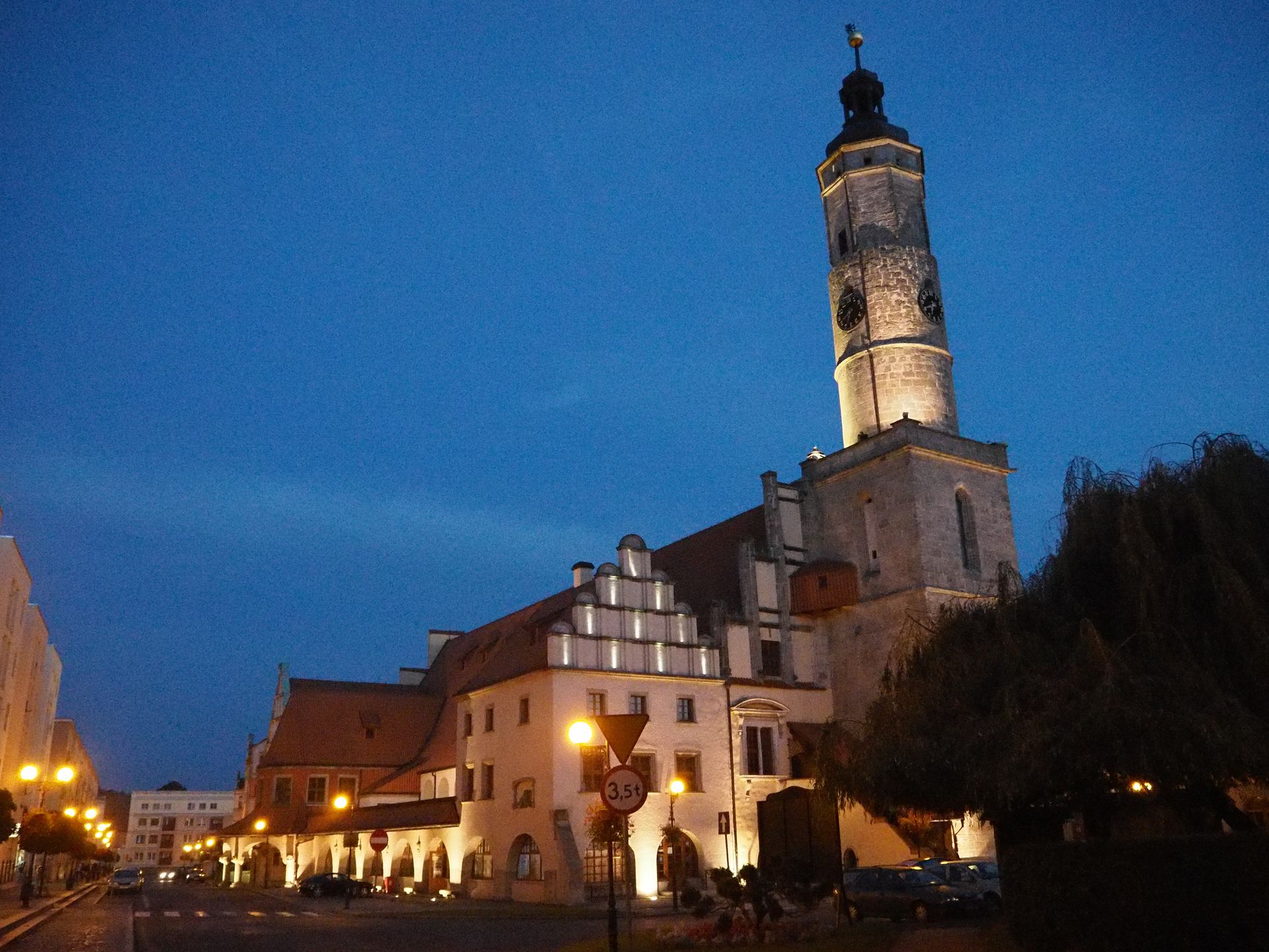 Nowy bezlusterkowiec do 2000 zł - na które aparaty warto zwrócić uwagę? 26