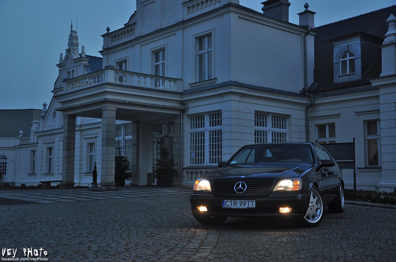 Mercedes-Benz C140 13