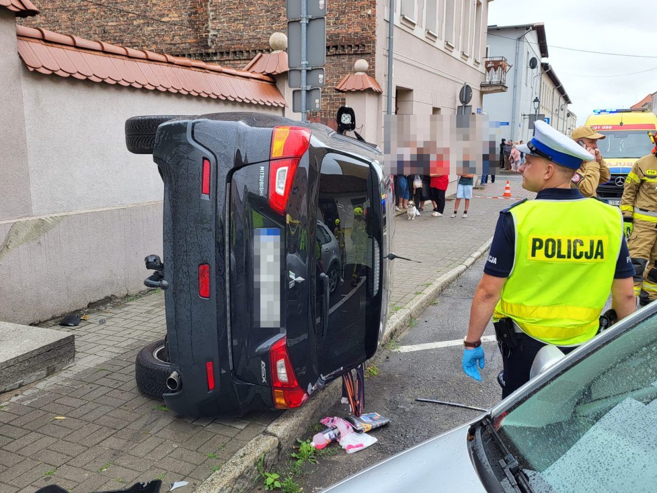 Chełmno: samochód wjechał w grupę pieszych. Wśród rannych dzieci