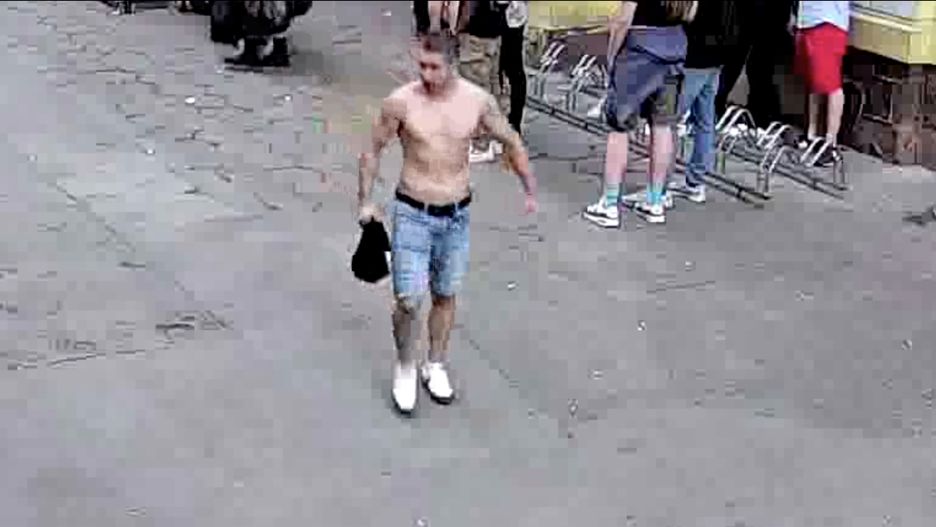 policja bójka pasaż niepolda