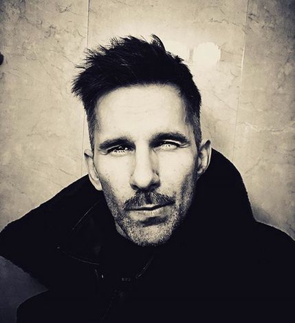 instagram
