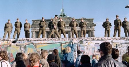 Scorpions, "Wind of Change" i CIA. Ile prawdy jest w plotce?