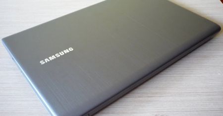 Samsung Chronos 700Z5A - moc w smukłej obudowie [test]